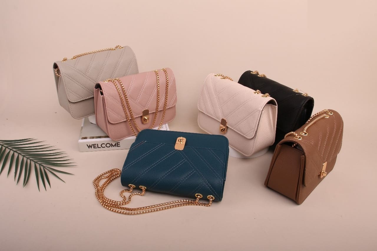 Clutch Bags - Her Collection